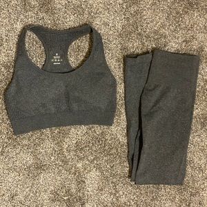 NVGTN charcoal seamless leggings and bra set